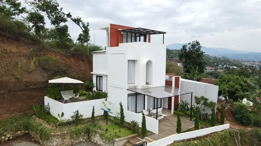 DIJUAL RUMAH DI BANDUNG (THE EMERALDA RESORT