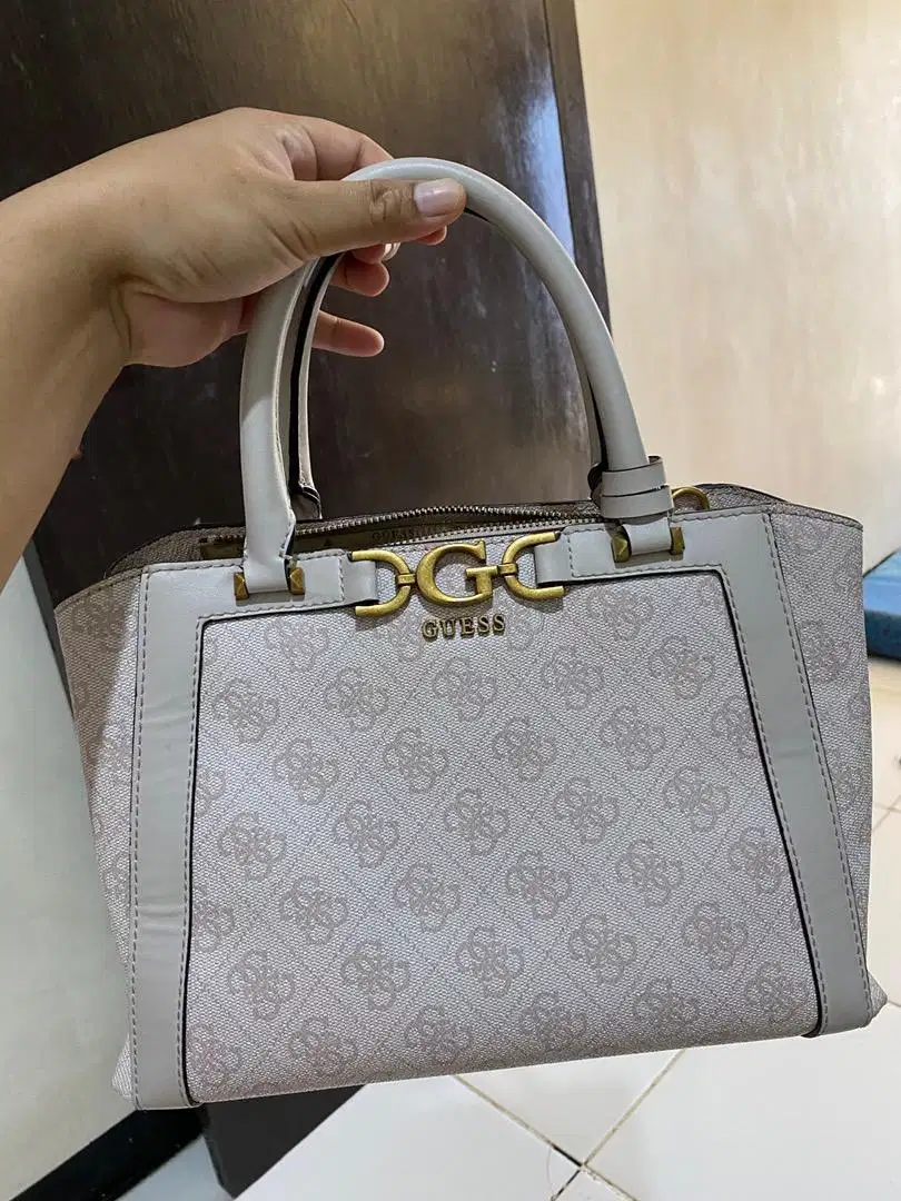 TAS GUESS ORIGINAL ADA PRICE TAG