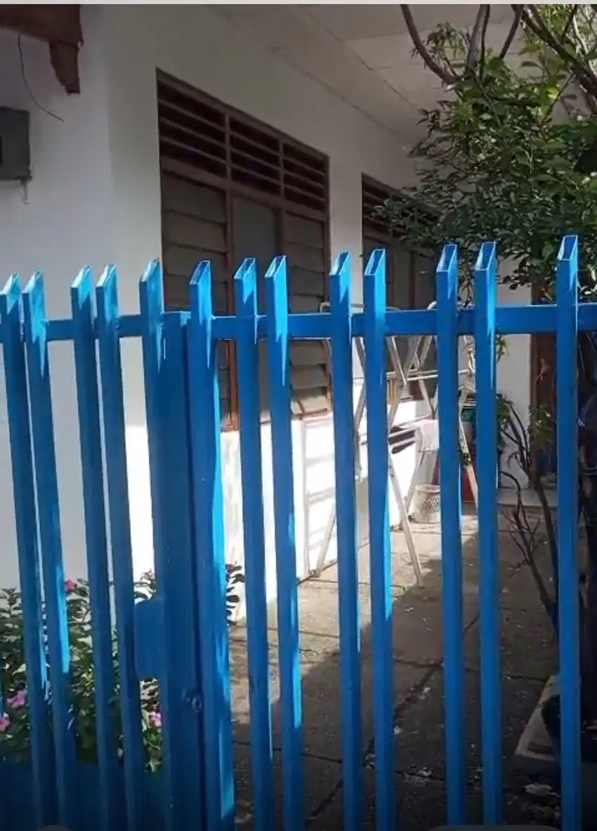 Rumah SHM Di Gambir Jakarta Pusat - 3 Kamar,Deket Roxy,Rs Sumber Waras