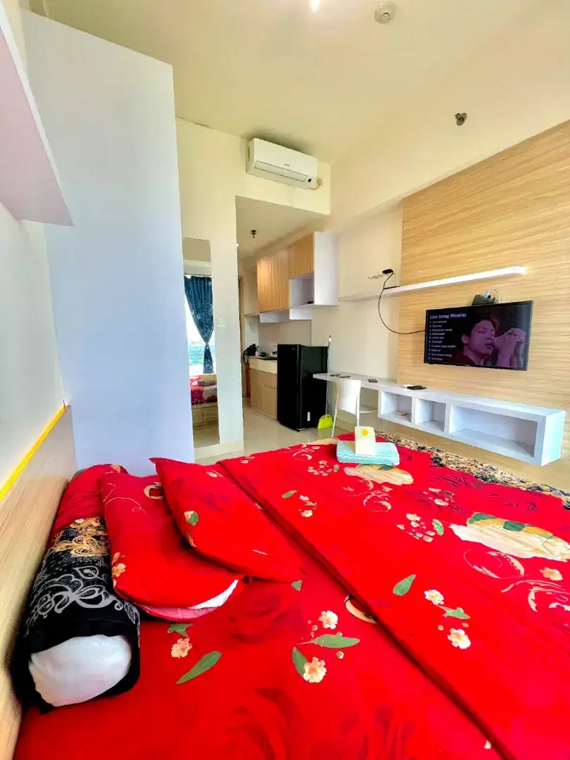SEWA APARTEMEN HARIAN TREEPARK BSD