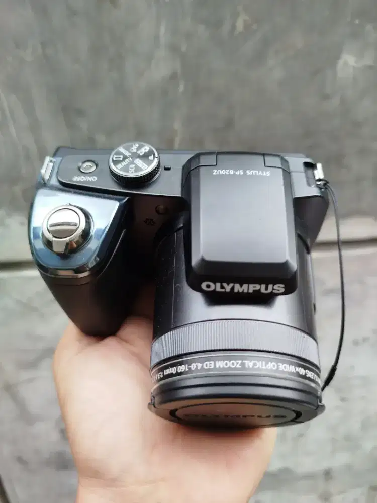 Kamera Olympus sp-820uz