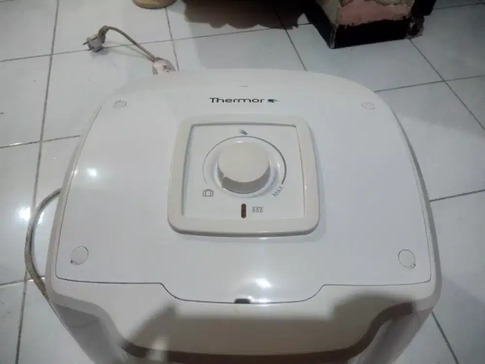 Water Heater/Pemanas Air