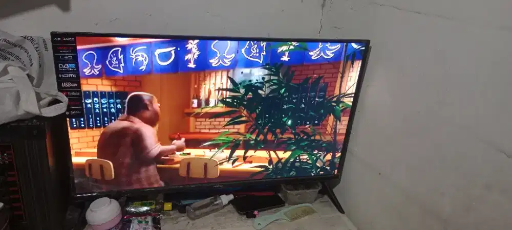 TV ADVANCE  DIGITAL 32 INCH ANDROID SMART TV