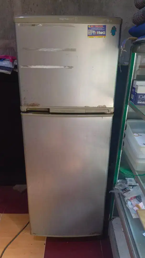 Dijual Kulkas LG 2 Pintu ExpressCool GN-222SL Siap Pakai
