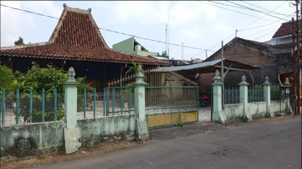 Jual rumah lokasi premium di Jogja