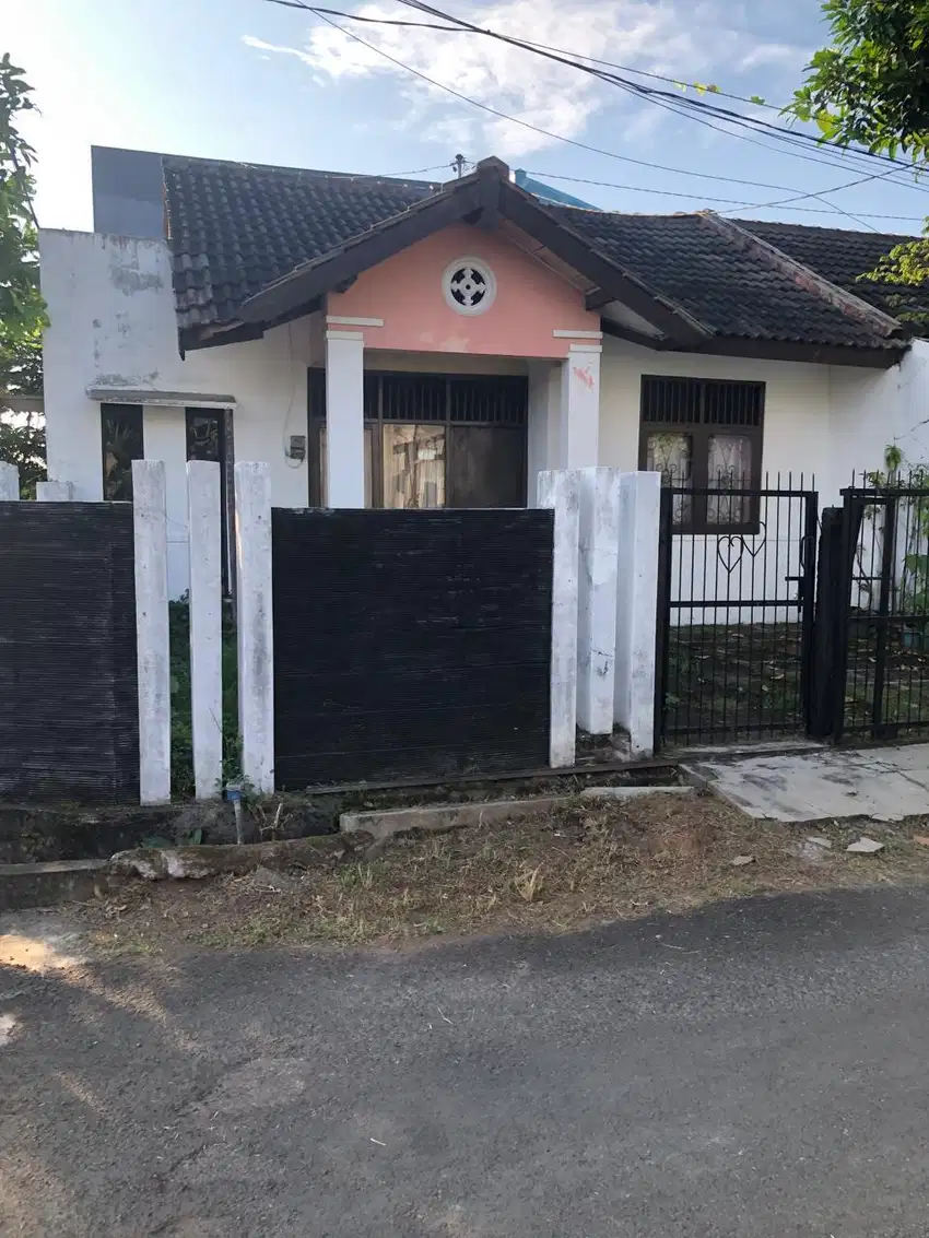 DIJUAL RUMAH VILA GEDAWANG PERMAI, BANYUMANIK, SEMARANG
