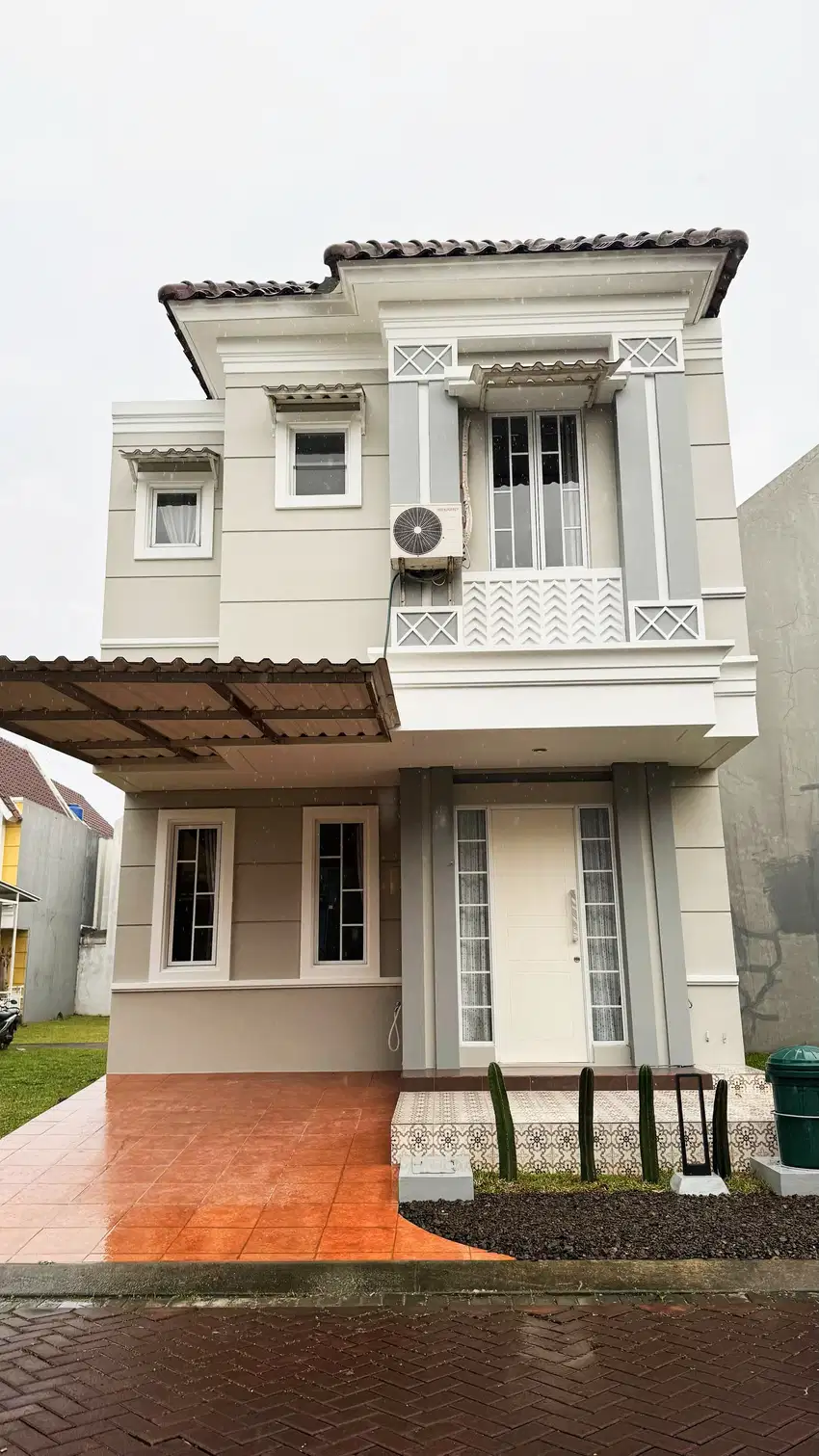 JUAL RUMAH CANTIK MALIBU VILLAGE GADING SERPONG