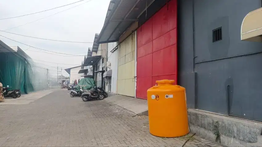 GUDANG HULAAN MENGANTI D2330