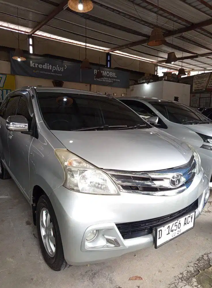 Toyota avanza G 1.3 at 2014
