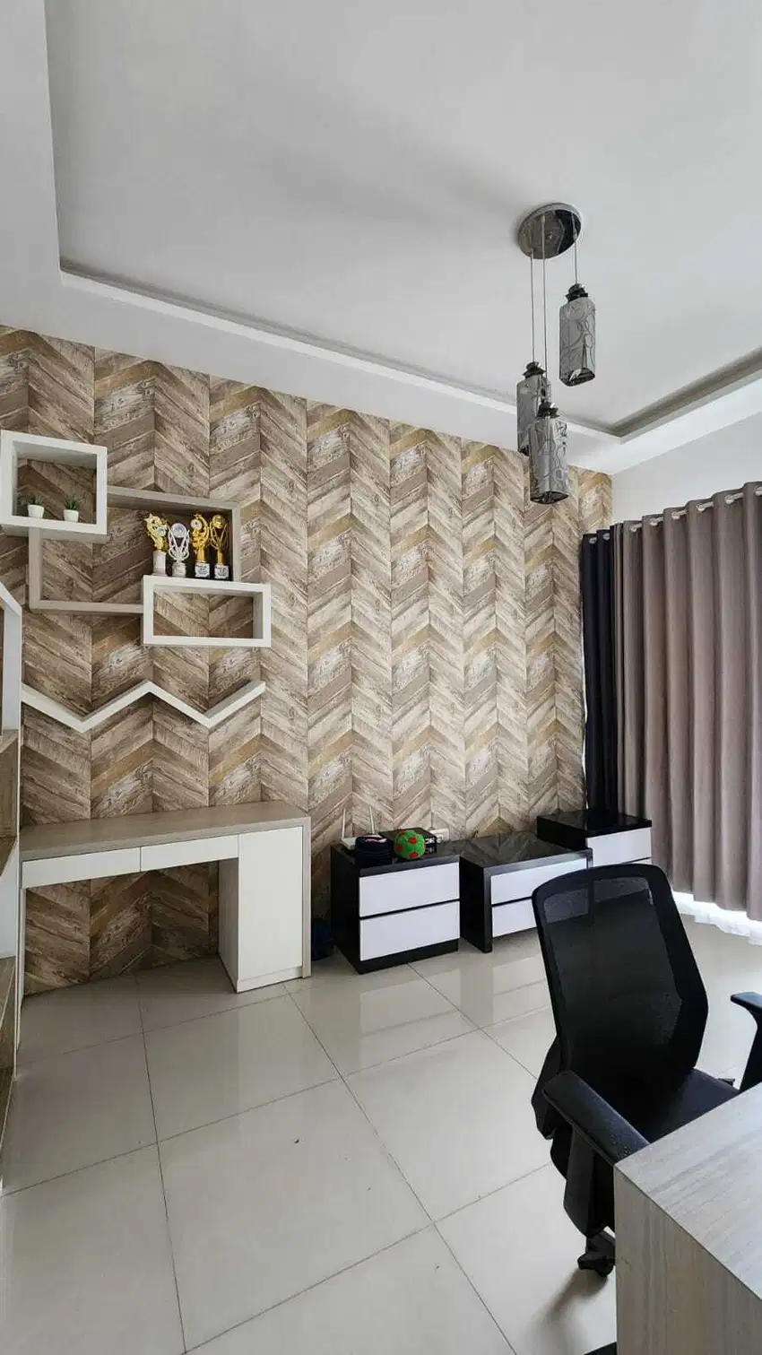 Mewah! Rumah 3Lantai Dinoyo Merjosari Dekat Kampus UB