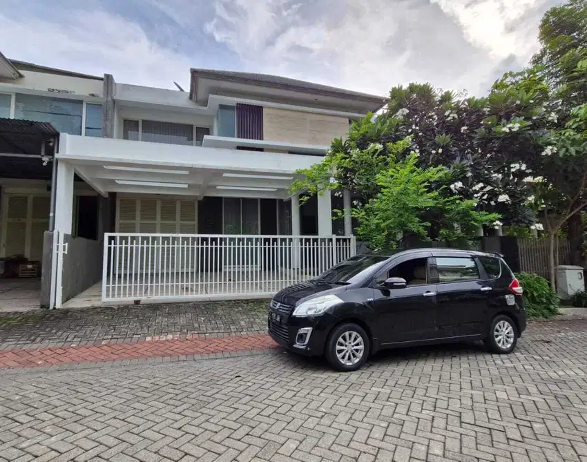 Bukit Golf Citraland Furnish SHM Luas 12x16 Bagus