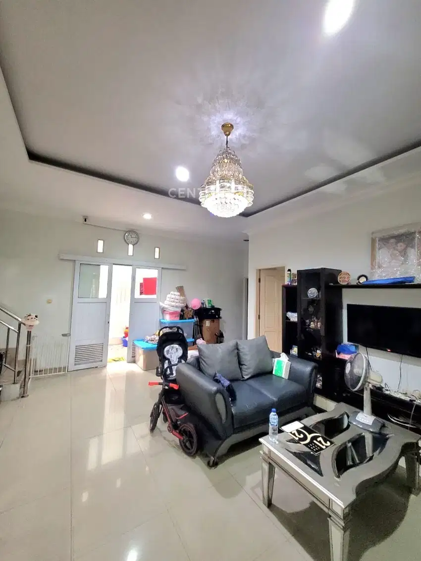Rumah Dalam Cluster Di Sektor 9 Bintaro GB16638