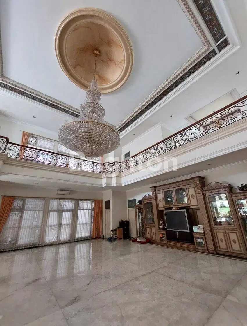 SIAP HUNI BOULEVARD DHARMAHUSADA INDAH dk merr galaxy kertajaya manyar