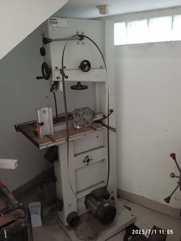 krisbow bandsaw 16 inch 2,2kw 1ph 10051710