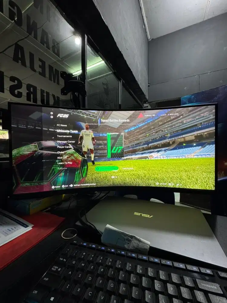 PC Gaming & monitor msi 34” curved