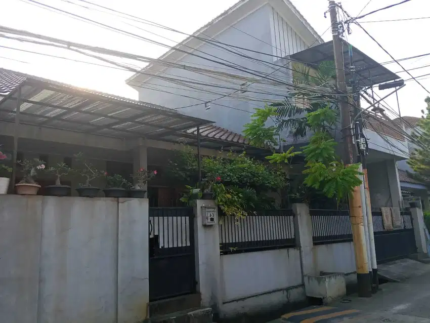 Rumah plus KOSAN 6 Kamat - Jatibening. Jual sampai Deal.