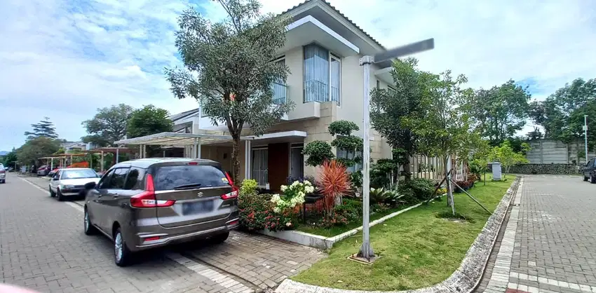 Dijual Rumah di Kota Baru Parahyangan, Strategis Area Tatar Purbasari