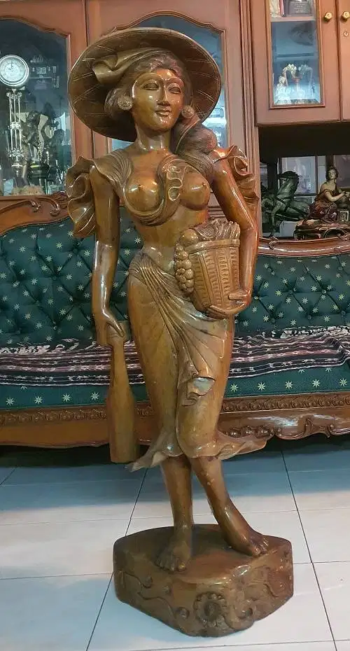 Patung Kayu Indoor Tinggi 140 cm + bonus 4 Patung Outdoor