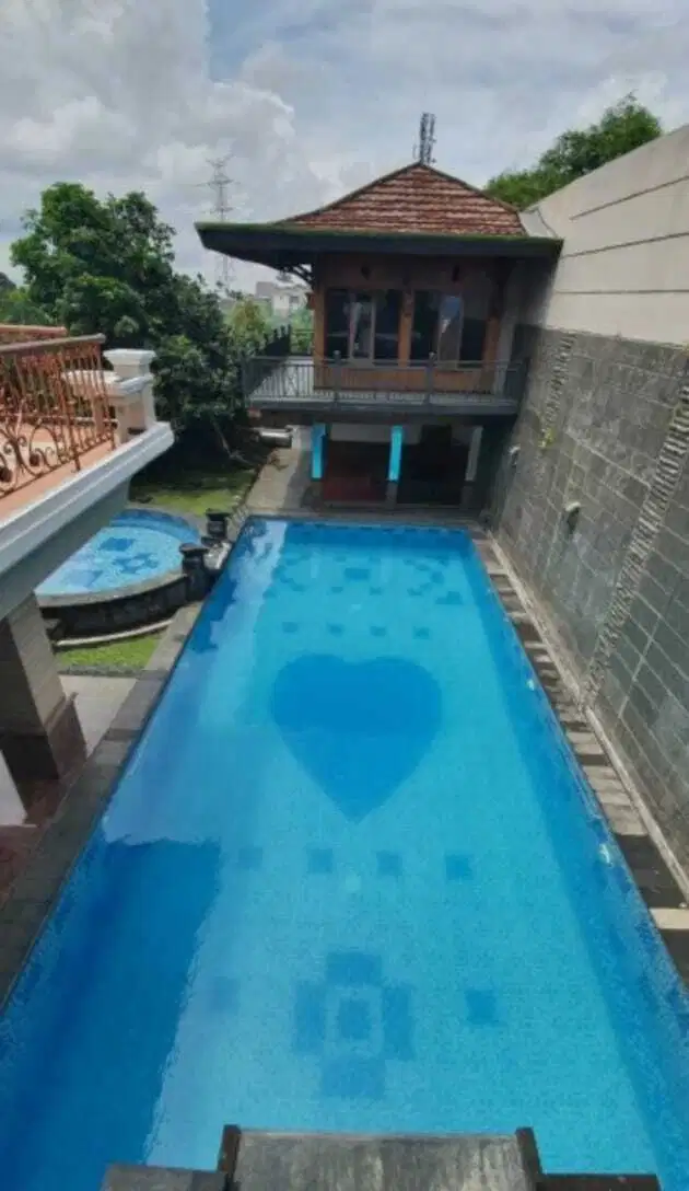 Di Jual Rumah Mewah Di Setiabudi Regency