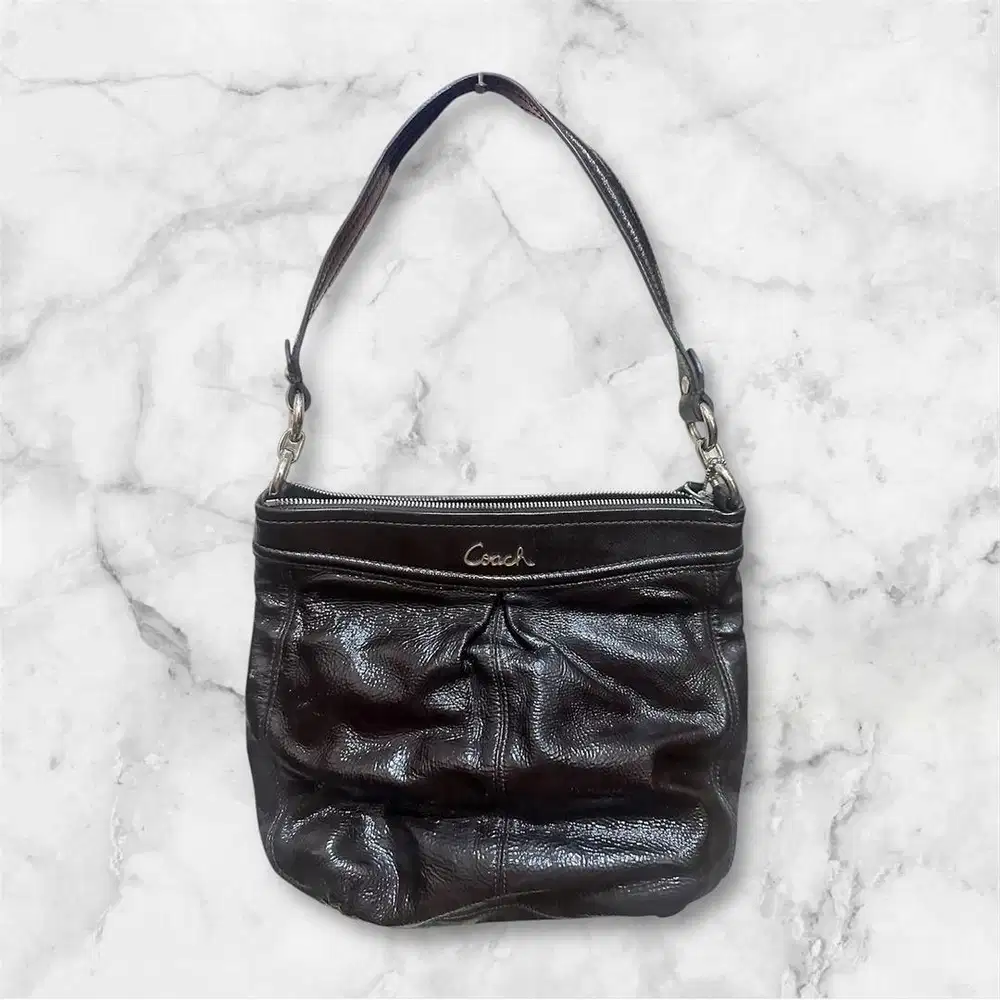 Tas wanita merk Coach