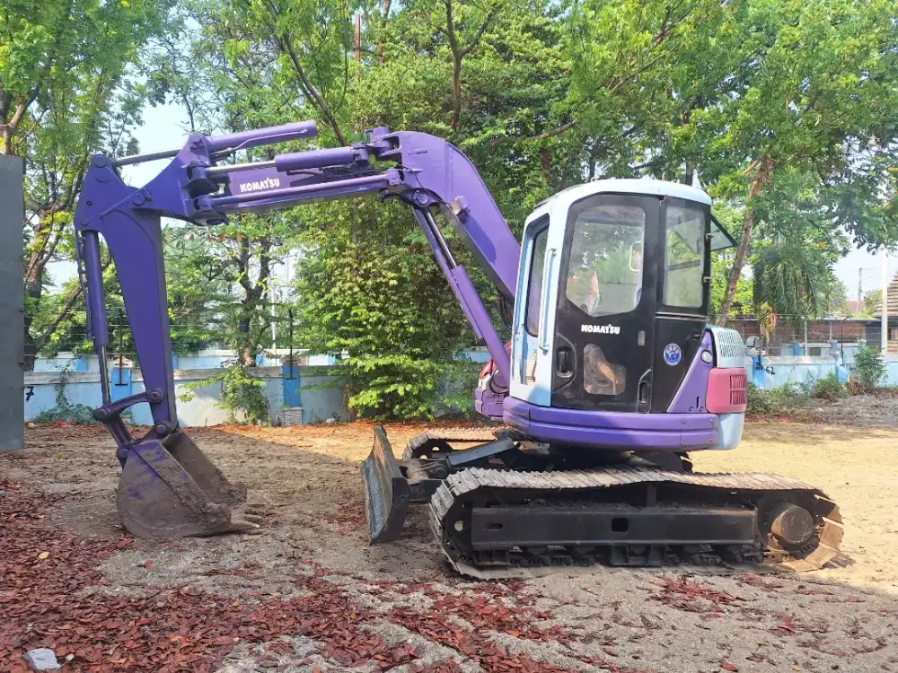 Excavator pc75uu siap