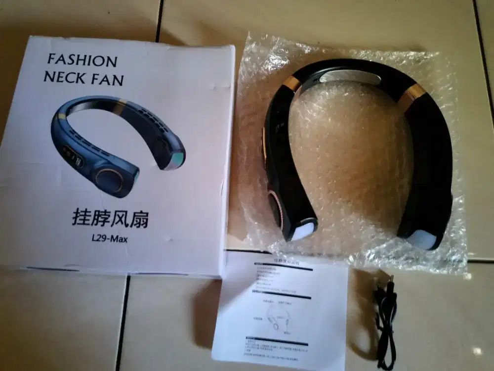 Kipas Angin Gantung Leher USB 50000 mah 5 Speed Wind Neck Fan