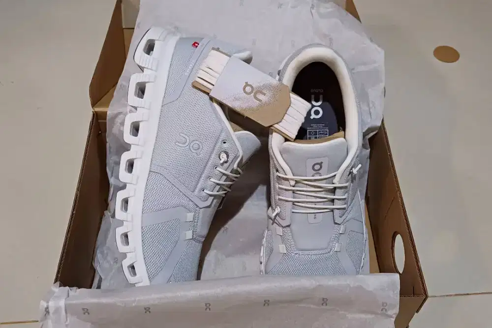 On Cloud - Men's Cloud 6