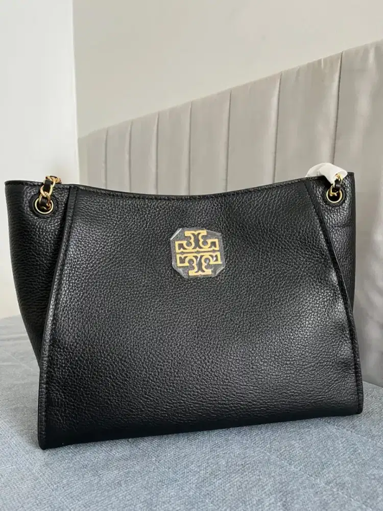 Tory burch britten slouchy tote bag