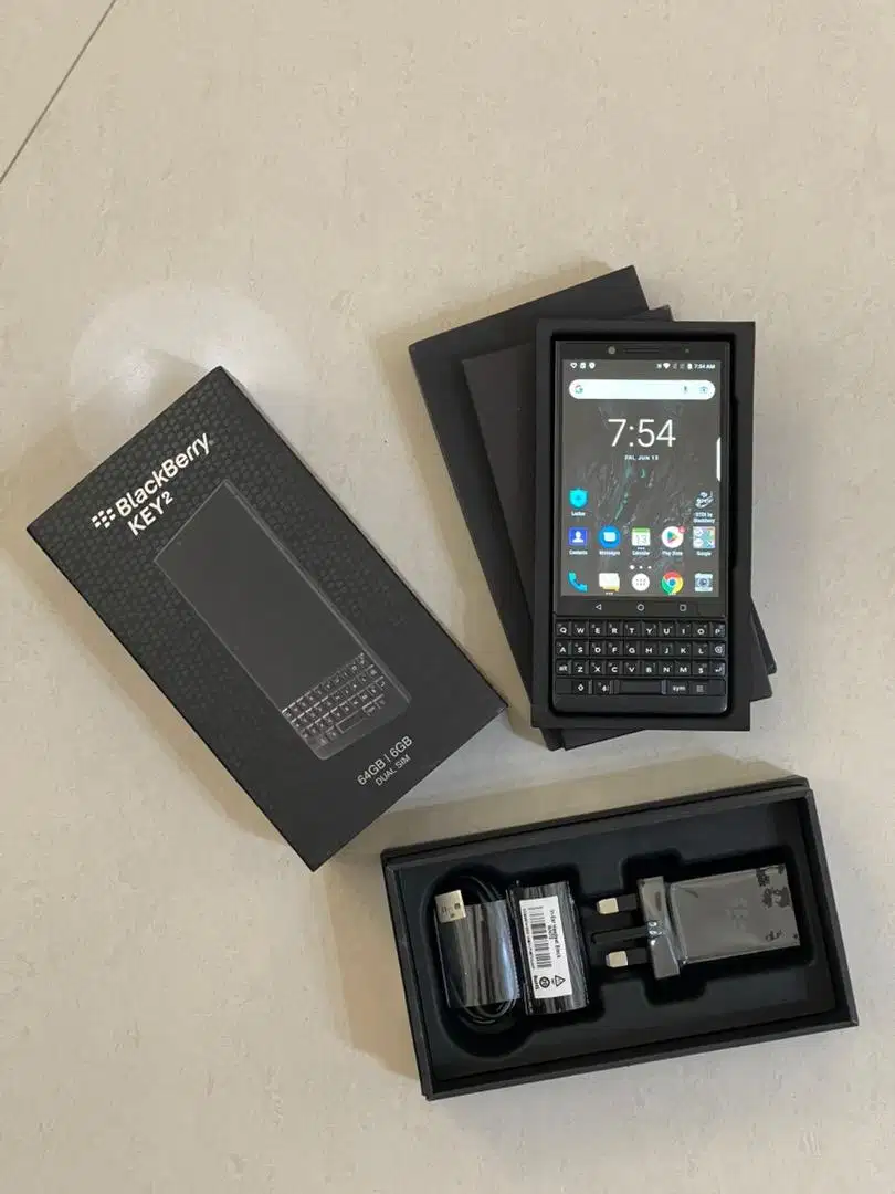 BlackBerry Key2 / Key 2 / Keytwo Dual SIM 6/64