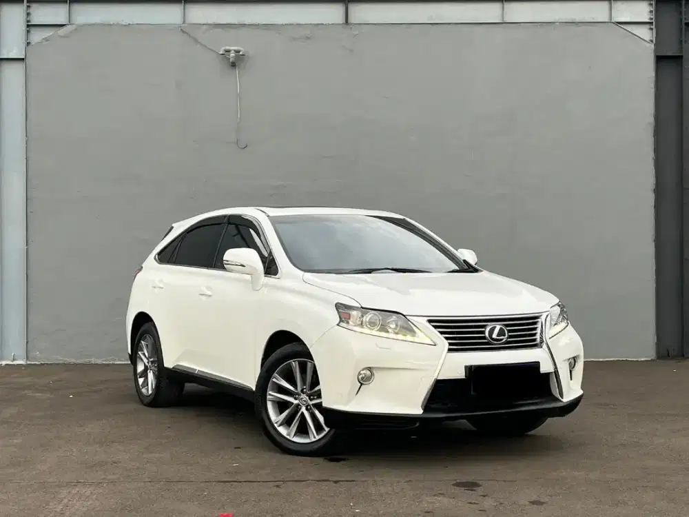 Lexus RX270 Sport CBU - Facelift 2013