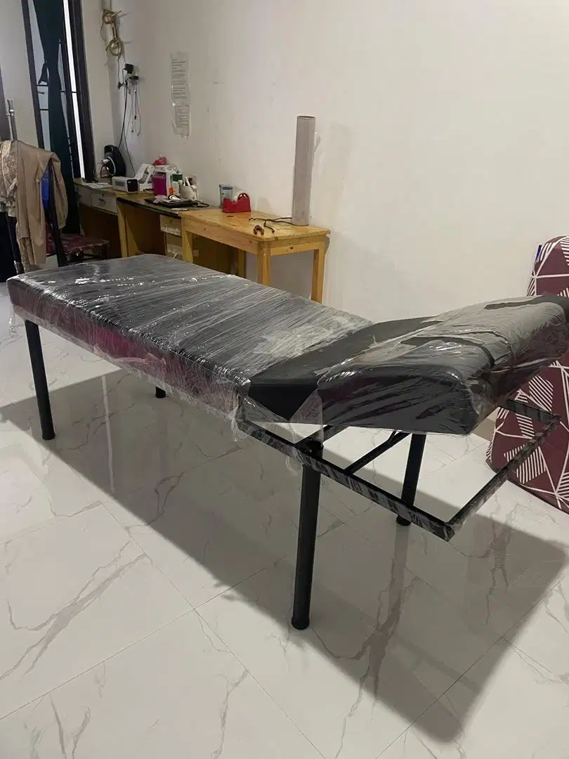 Tempat tidur praktik salon eyelash trafis pijat dll