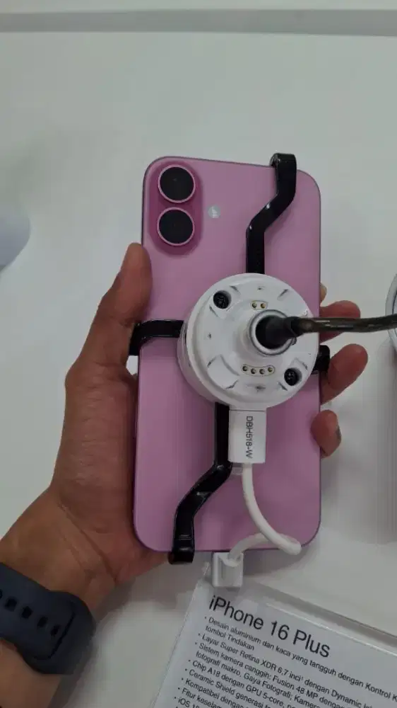 iPhone 16 Plus Bergaransi