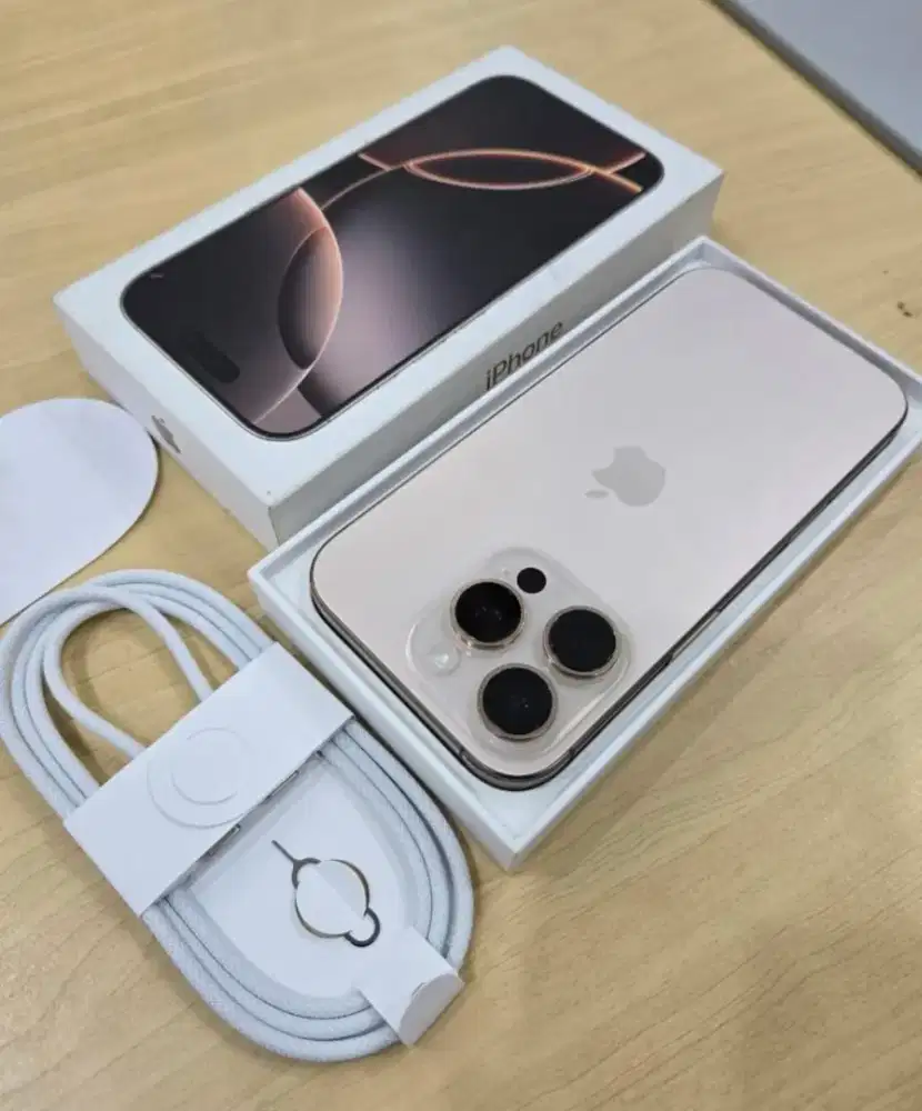 Iphone 16 Pro 256 GB iBox Kondisi Buka Dus Saja Nyaris Baru