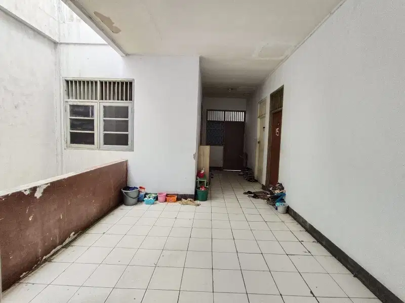KOS  KOMERSIL 21 KAMAR MANGGA BESAR