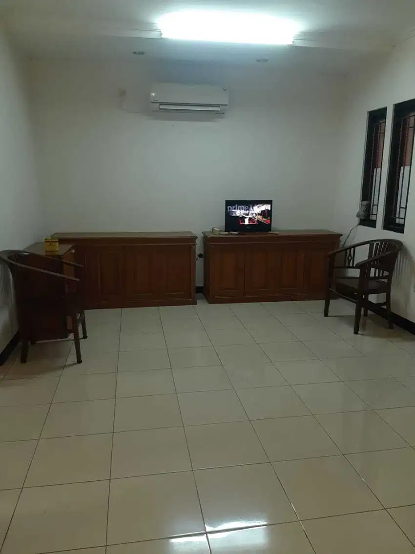 Faeh. Rumah DiJual di Taman Beverly Lippo Cikarang