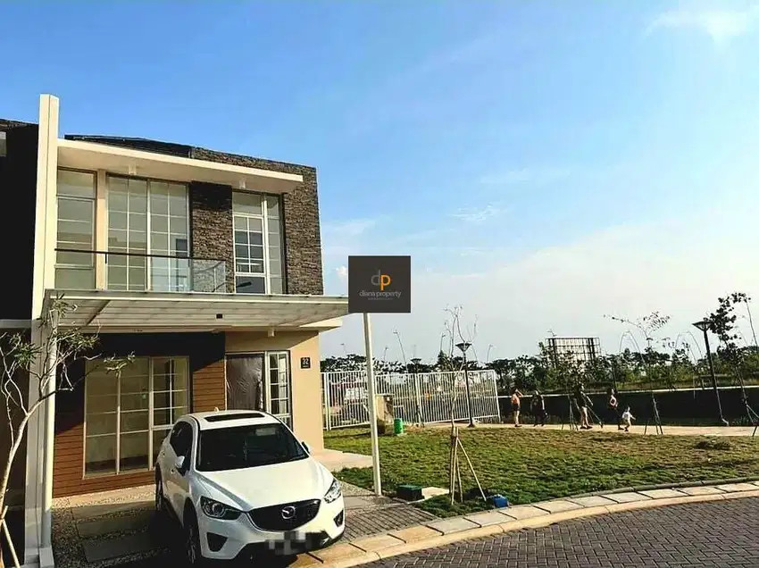 Dijual/Disewakan Rumah Cantik di Miami,Hoek, Samping Danau, Furnished