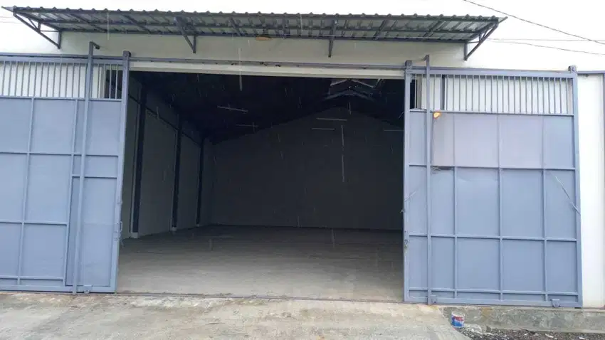 Gudang Bagus di Jl Kenjeran Lokasi Strategis Siap Pakai