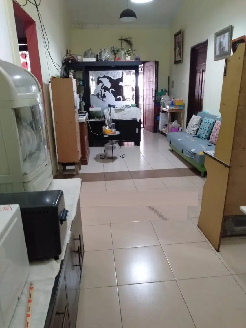 Rumah 2lt 8x15 120m type 3KT di Metland Menteng Cakung