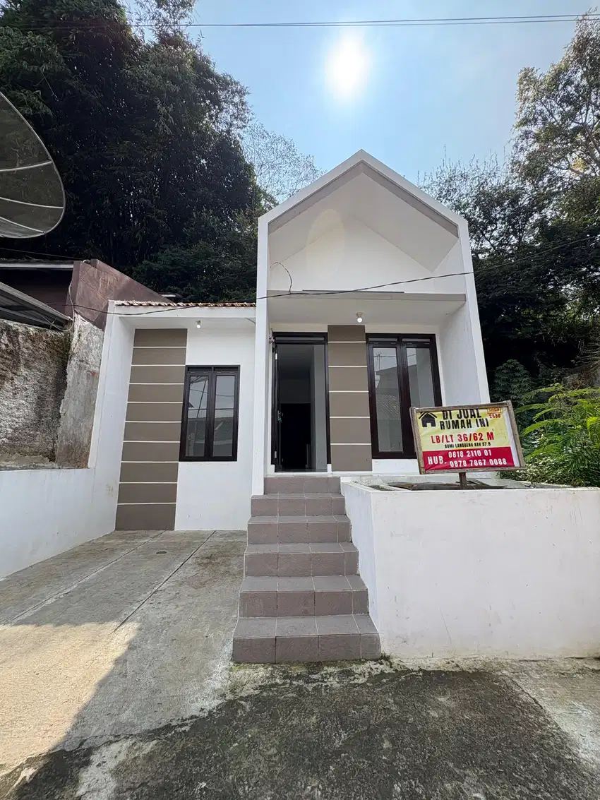 CARI RUMAH IDEAL 2 KAMAR TIDUR DAN TERSEDIA CARPORT, ini wajib dibeli!