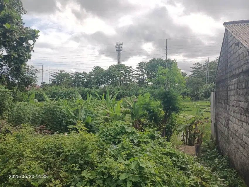 Tanah Zona Kuning di Sempidi dekat Puspem Badung Bali