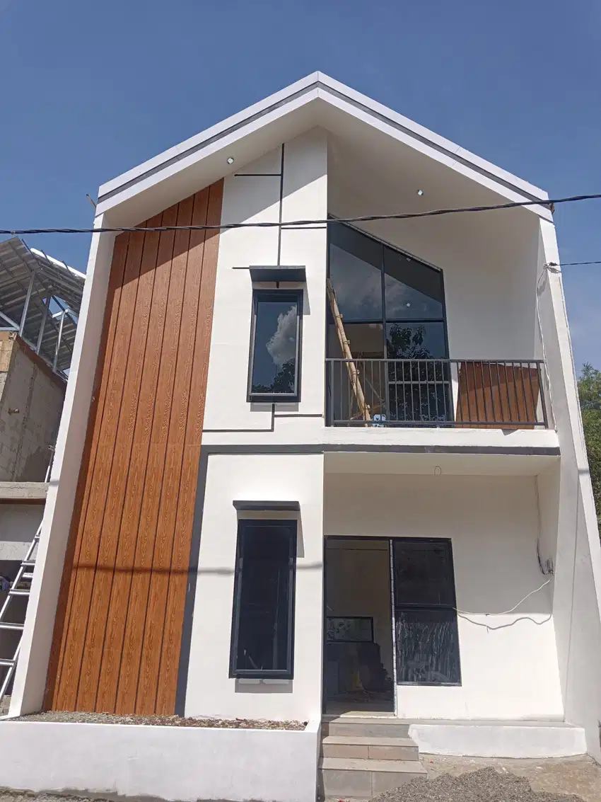 Dijual Cluster 2 lantai bebas design layout view danau cantik SHM