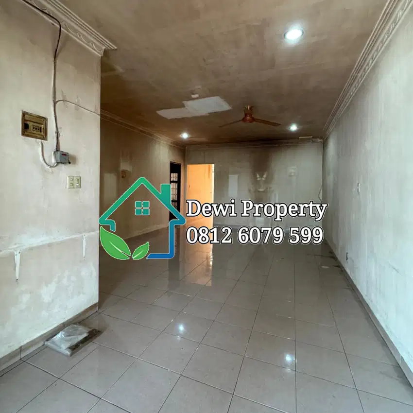 DIJUAL VILLA KOMP CEMARA ASRI JALAN TANJUNG