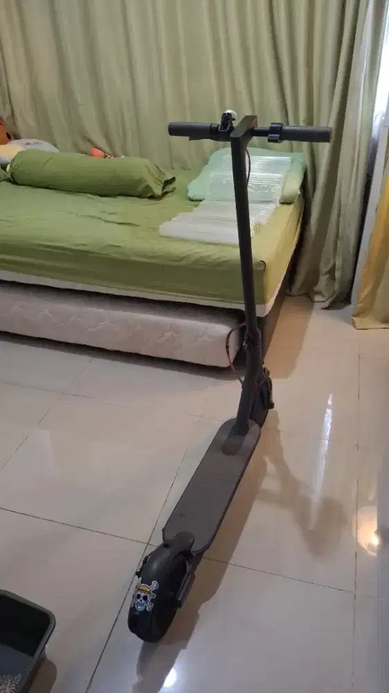 SKUTER LISTRIK XIAOMI