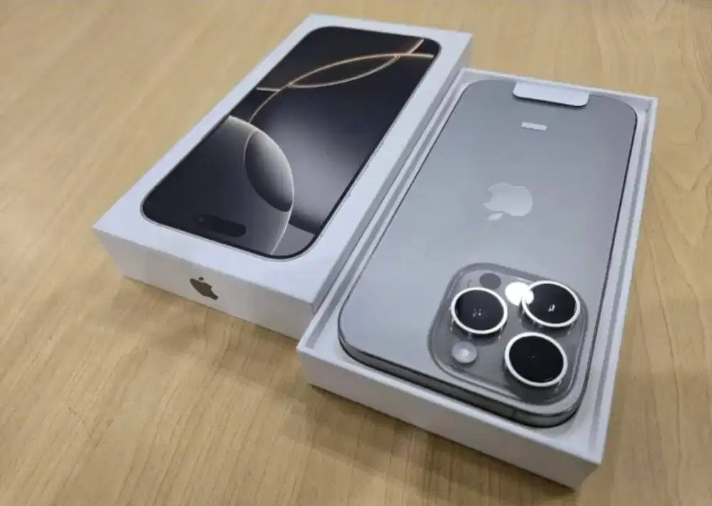 Iphone 16 Pro Max 256 GB iBox Kondisi Buka Dus Saja Nyaris Baru