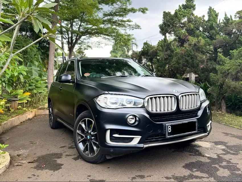 BMW X5 XDRIVE351 AT (2016)