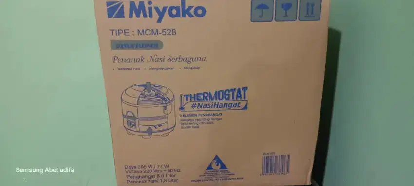 Ricecooker Miyako tipe MCM 528