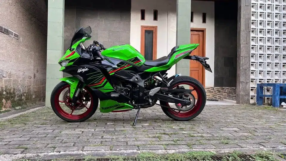 KAWASAKI Zx25rr ( Tipe paling tertinggi )  Tahun NiK 2023