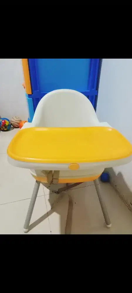 Kursi makan baby