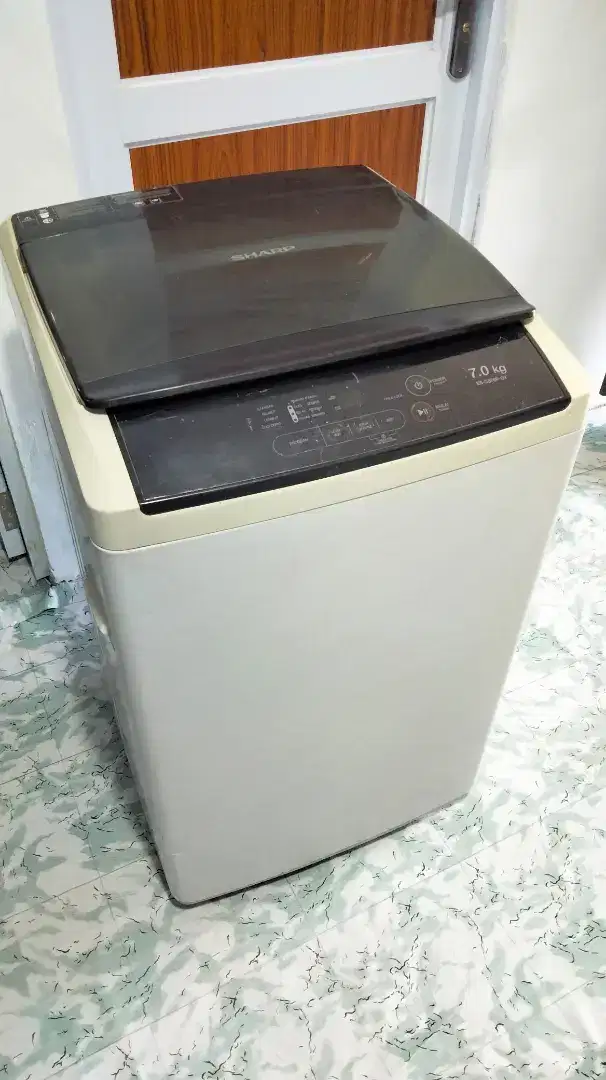 Mesin cuci automatic merk Sharp