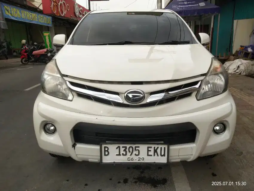 Xenia R Sporty 1.3 m/t 2014 super istimewa.km57